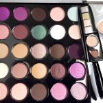 Eyeshadow tips. You shape and colors. Types of eyeshadow and how to apply with a primer.